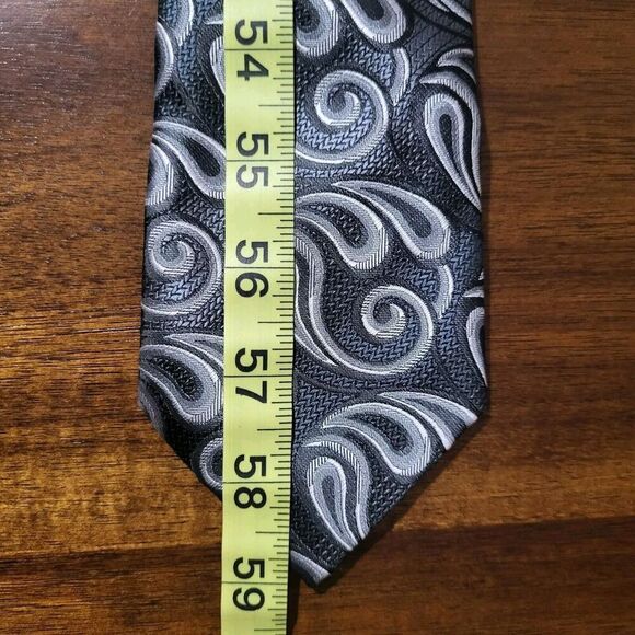 Dibangu Paisley Neck Tie New Black/Silver Silk Classic 49in X 3.5In - Picture 6 of 7